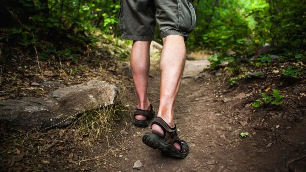 Why Hiking Sandals Are the Perfect Choice for Outdoor Enthusiasts